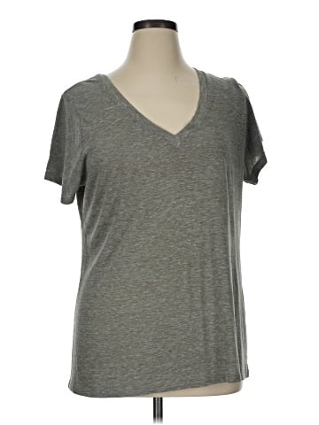 Old Navy Short Sleeve T-Shirt (view 1)