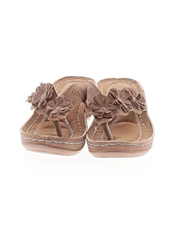 Unbranded Wedges (view 2)