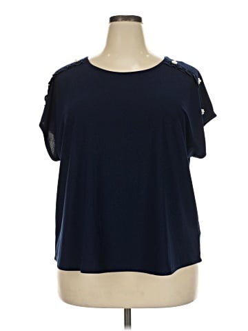 Love Scarlett Short Sleeve Top (view 1)