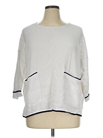 Jones & Co 3/4 Sleeve Top (view 1)