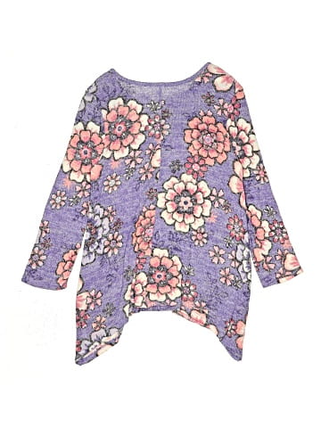 Justice Poncho (view 2)