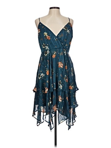 Xhilaration Cocktail Dress (view 1)