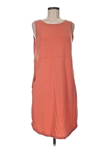 Columbia Casual Dress (view 1)