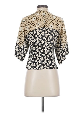 CAbi Short Sleeve Blouse (view 2)