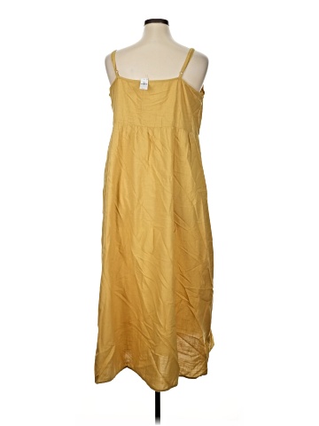 Old Navy Casual Dress (view 2)