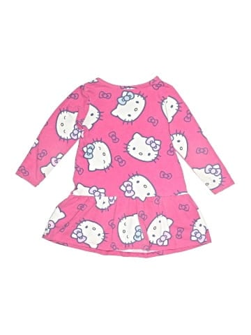 Hello Kitty 3/4 Sleeve Top (view 2)