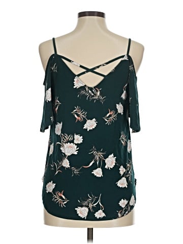 Kaileigh Sleeveless Blouse (view 2)