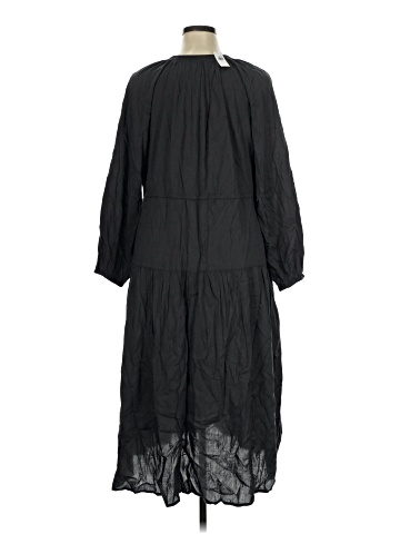 Old Navy Casual Dress (view 2)