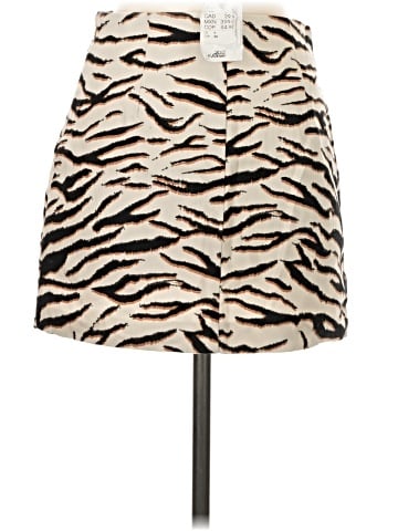 H&M Casual Skirt (view 2)