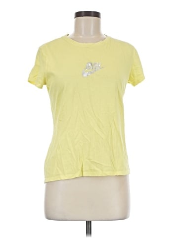 Nike Short Sleeve T-Shirt (view 1)