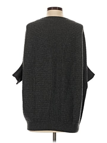 Vince. Poncho (view 2)