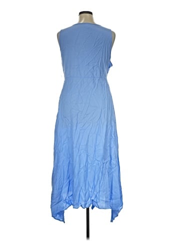 Old Navy Casual Dress (view 2)
