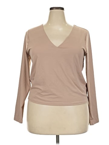 Old Navy Long Sleeve T-Shirt (view 1)
