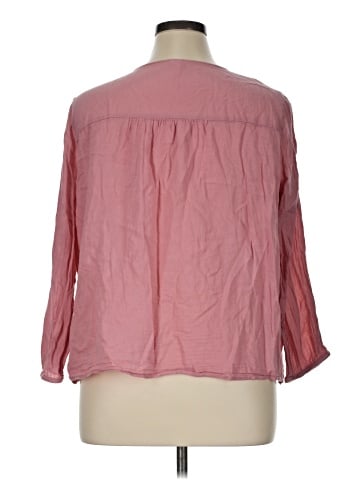 Old Navy 3/4 Sleeve Blouse (view 2)
