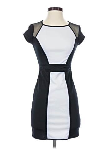 Xhilaration Cocktail Dress (view 1)