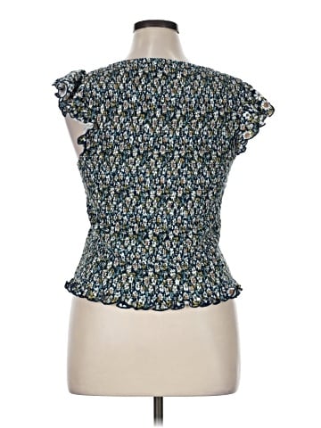Old Navy Sleeveless Blouse (view 2)