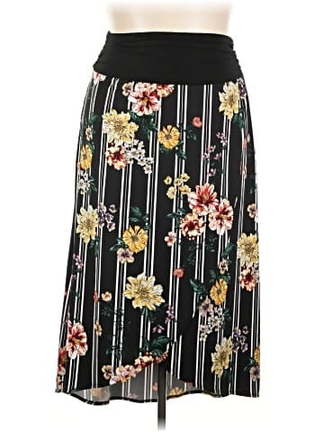 Apt. 9 Casual Skirt (view 1)