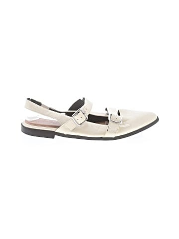 Old Navy Flats (view 1)