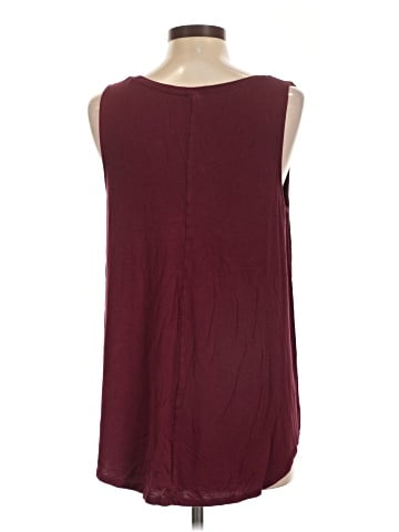 Old Navy Sleeveless T-Shirt (view 2)