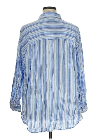 Gloria Vanderbilt Long Sleeve Button-Down Shirt (view 2)
