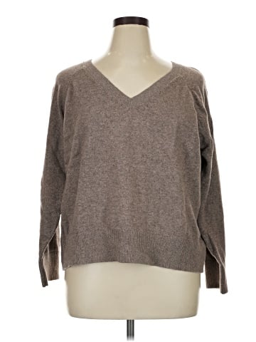 Old Navy Pullover Sweater (view 1)