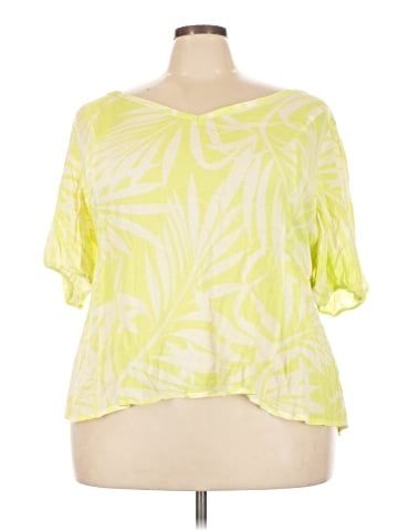Torrid Short Sleeve Blouse (view 1)