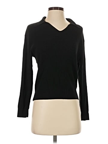 Uniqlo Turtleneck Sweater (view 1)