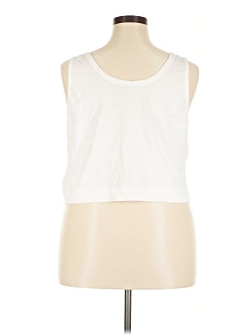 Old Navy Sleeveless T-Shirt (view 2)