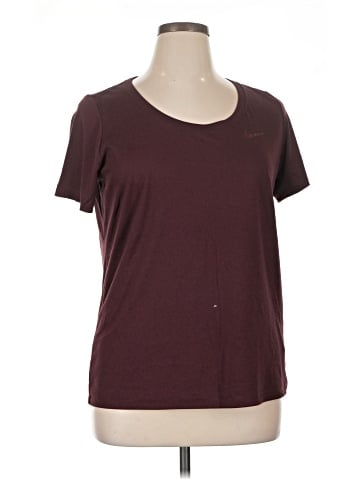 Nike Short Sleeve T-Shirt (view 1)