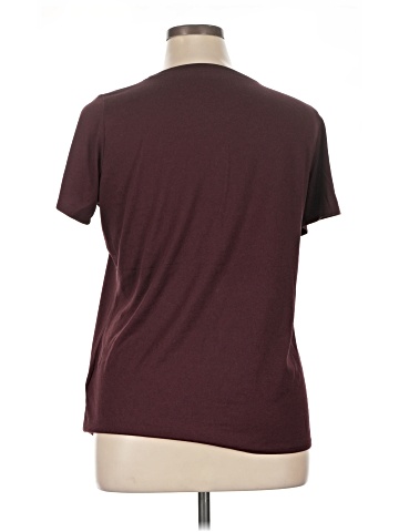 Nike Short Sleeve T-Shirt (view 2)