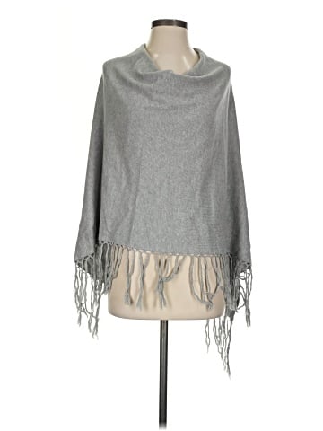 Dylan Poncho (view 1)