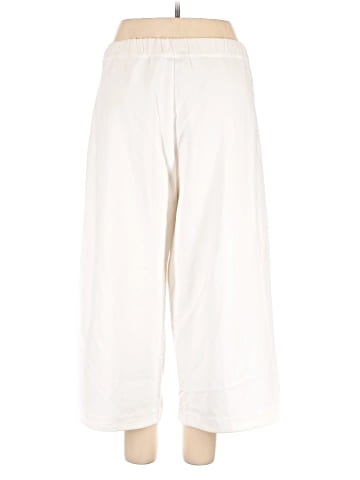 Liz Claiborne Casual Pants (view 2)
