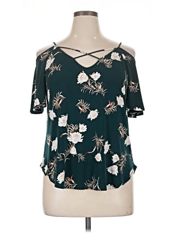 Kaileigh Short Sleeve Blouse (view 1)