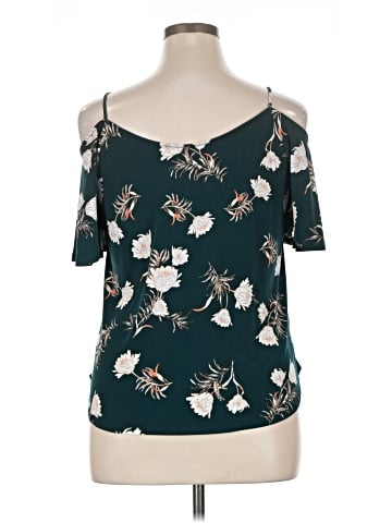 Kaileigh Short Sleeve Blouse (view 2)