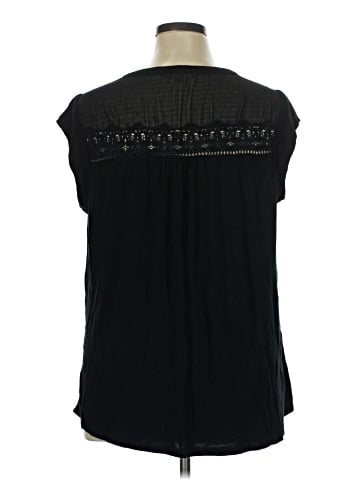 Daniel Rainn Short Sleeve Blouse (view 2)