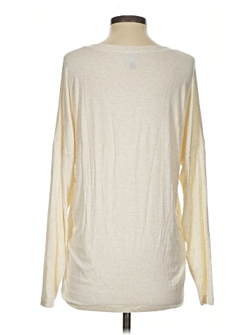 CAbi Long Sleeve T-Shirt (view 2)
