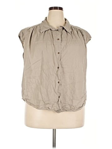 H&M Sleeveless Button-Down Shirt (view 1)