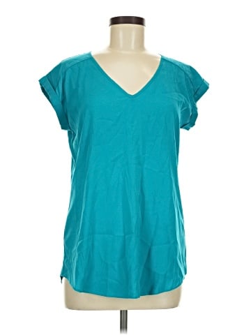 Express Outlet Sleeveless T-Shirt (view 1)