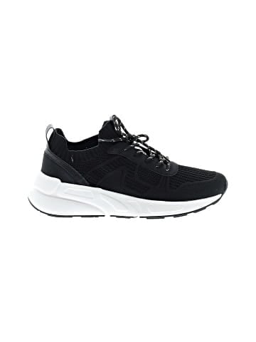 Fabletics Sneakers (view 1)