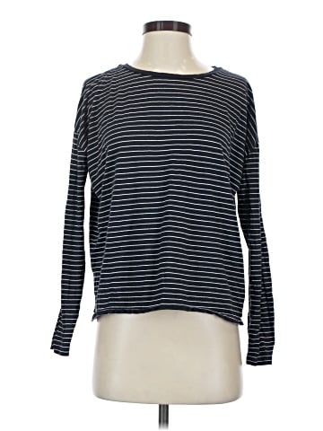 Vince. Long Sleeve T-Shirt (view 1)