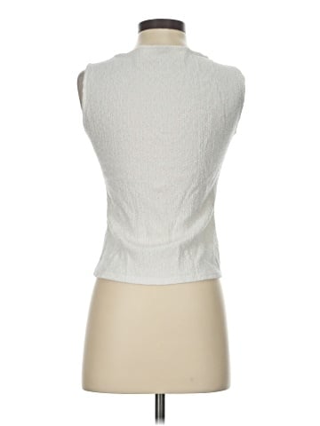 Uniqlo Sleeveless Blouse (view 2)