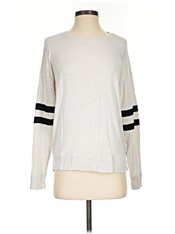 American Eagle Outfitters Pullover Sweater (view 1)