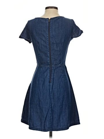 Banana Republic Casual Dress (view 2)