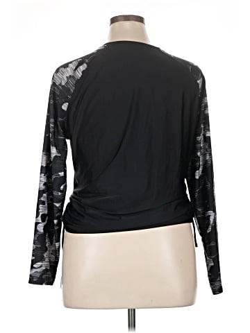 Free Country Long Sleeve Top (view 2)
