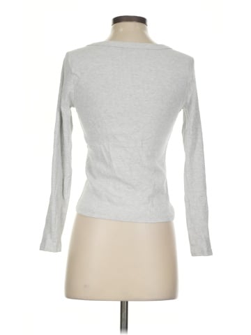 Old Navy 3/4 Sleeve T-Shirt (view 2)