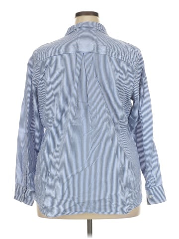 Old Navy Long Sleeve Button-Down Shirt (view 2)