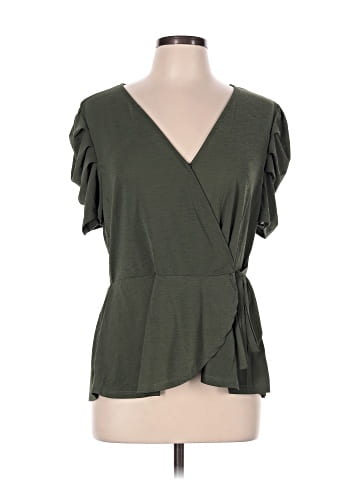 AUW Short Sleeve Top (view 1)
