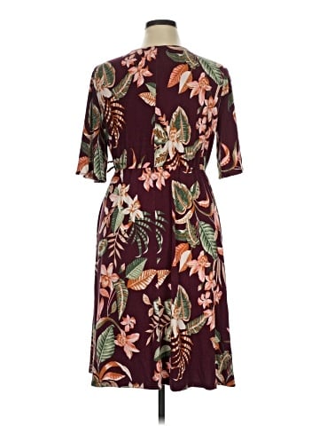 Old Navy Casual Dress (view 2)