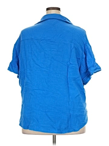 Jones & Co Short Sleeve Blouse (view 2)