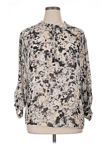 a.n.a. A New Approach 3/4 Sleeve Blouse (view 1)
